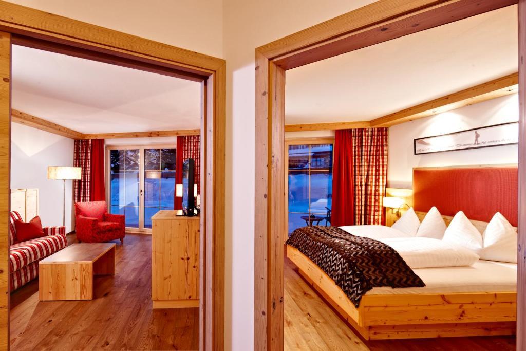 Biohotel Castello Koenigsleiten Chambre photo